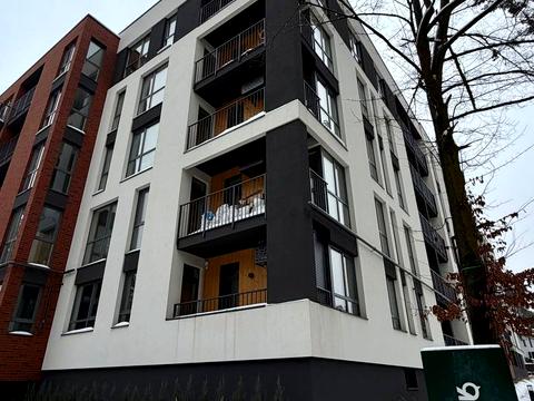 квартира за адресою смт. Брюховичі, Курортний проїзд, (Будинок)