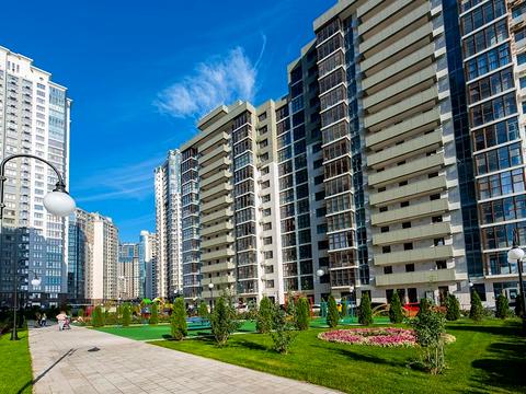 комерційна за адресою Андрія Верхогляда вул. (Михайла Драгомирова), 15-Б