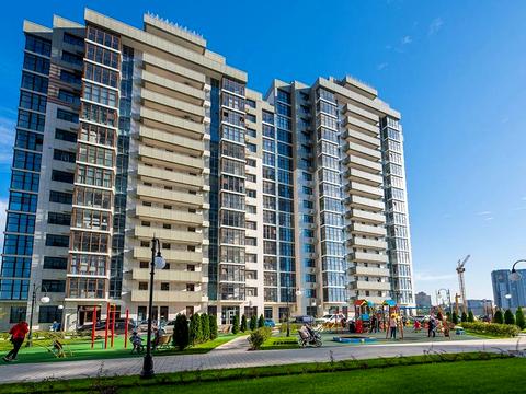 комерційна за адресою Андрія Верхогляда вул. (Михайла Драгомирова), 15-Б