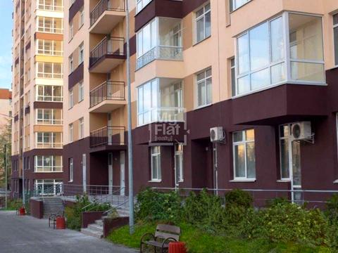 квартира за адресою Олександра Олеся вул., 4-А