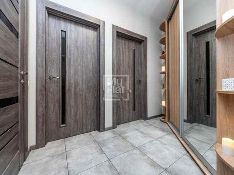 квартира за адресою Олександра Олеся вул., 4-А