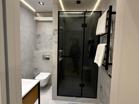 квартира за адресою Дніпровська набережна вул., 18-А