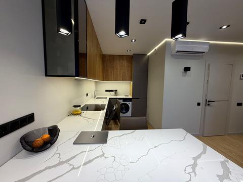 квартира за адресою Дніпровська набережна вул., 18-А