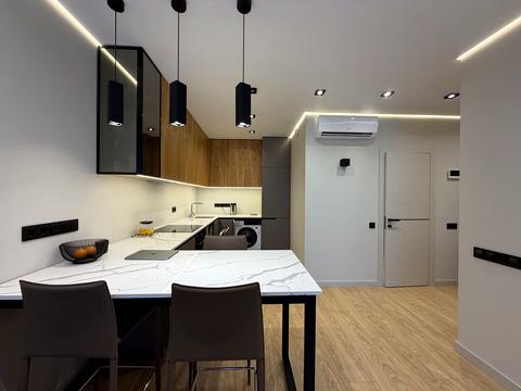 квартира за адресою Дніпровська набережна вул., 18-А