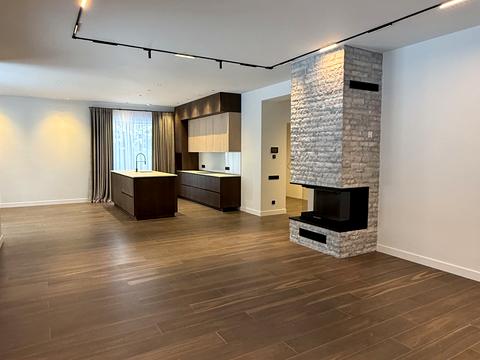 будинок за адресою Привітна