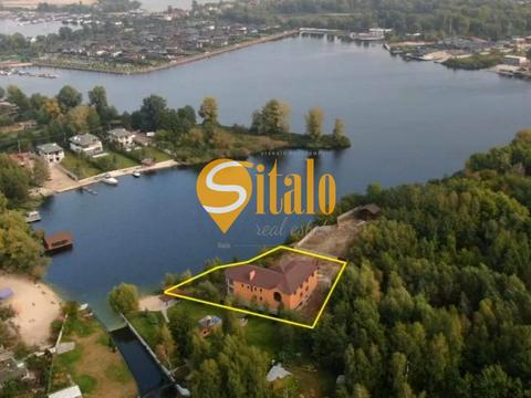 будинок за адресою Центральна