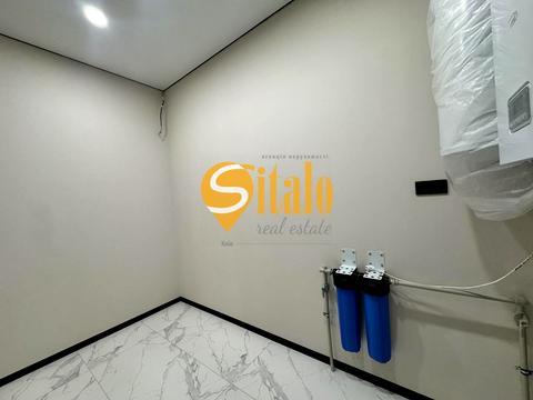 дом по адресу Центральна