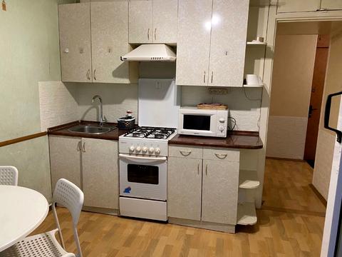 квартира за адресою Князя Романа Мстиславича вул. (Генерала Жмаченка), 4