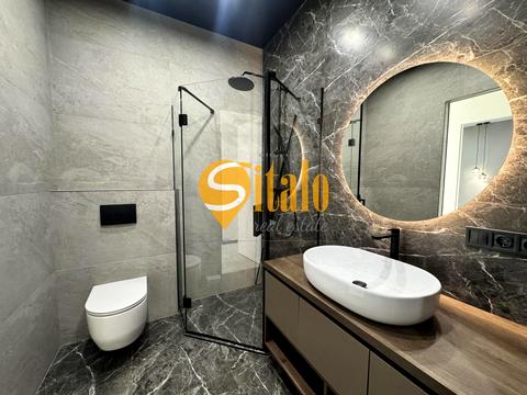 дом по адресу Центральна