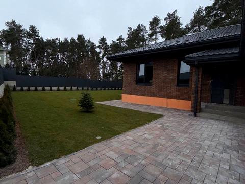 будинок за адресою Жовтнева вул.