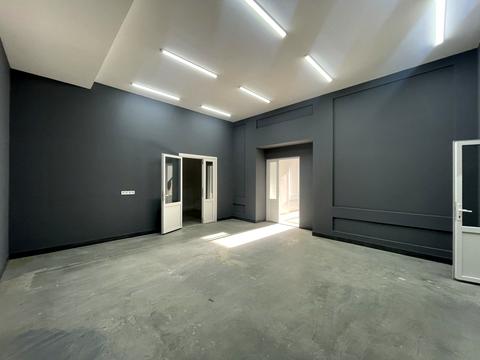 комерційна за адресою Водопровідна вул., 16