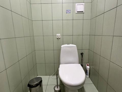 комерційна за адресою Ярославська вул., 11