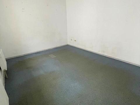 комерційна за адресою Майдан Озерний вул. (Боброва), 3