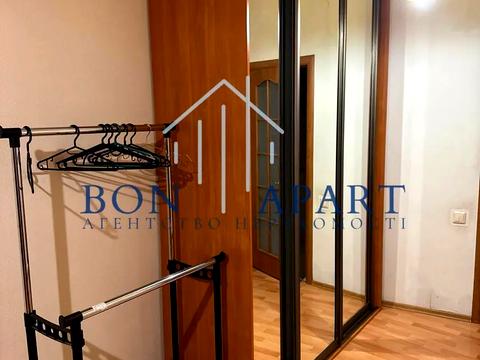 квартира за адресою Дніпровська набережна вул., 19