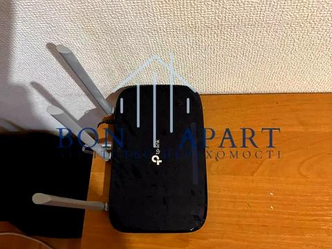 квартира за адресою Дніпровська набережна вул., 19