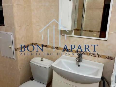 квартира за адресою Дніпровська набережна вул., 19