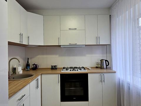 квартира за адресою Галини Романової вул., 9а