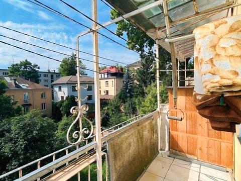 квартира за адресою Лонгина Цегельського вул., 16