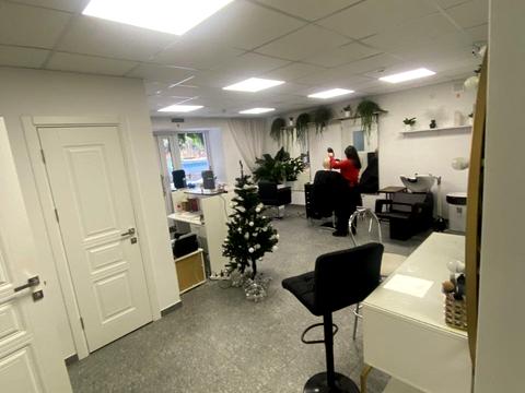 комерційна за адресою Генерала М. Тарнавського вул., (Будинок 3)