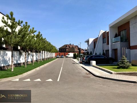 дом по адресу Лобановского ул., 38Б