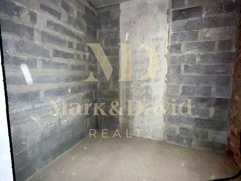 квартира за адресою Олександра Олеся вул., 3