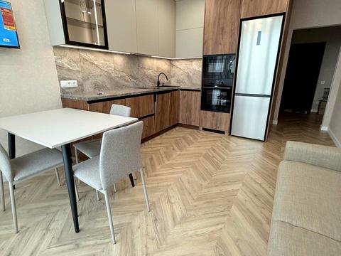 квартира за адресою Київ, Воскресенська вул., 2-В