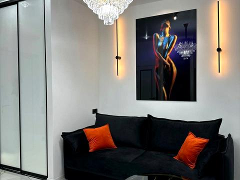 квартира за адресою Краснова вул., 1-В