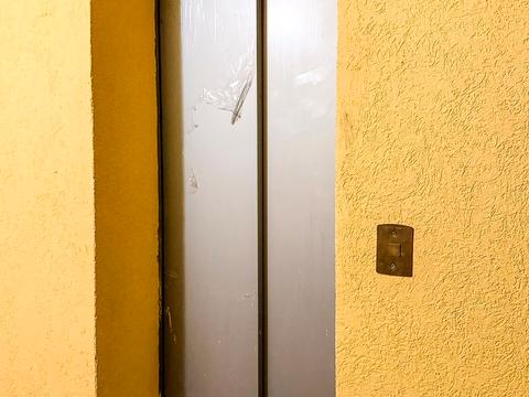 квартира по адресу Надії пер., 2