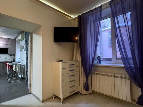 квартира за адресою Велика Васильківська вул. (Червоноармійська), 30-Б