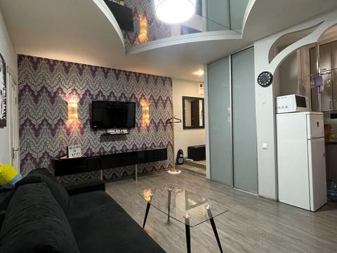 квартира за адресою Велика Васильківська вул. (Червоноармійська), 30-Б