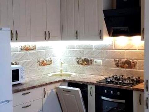 квартира за адресою Практична вул., 1