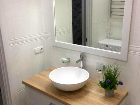 квартира за адресою Практична вул., 1