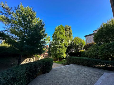 будинок за адресою Звіринецька вул., 24а