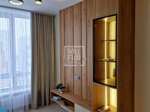 квартира за адресою Олександра Олеся вул., 5-А