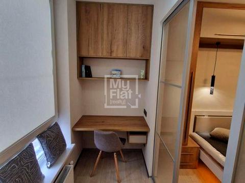 квартира за адресою Олександра Олеся вул., 5-А