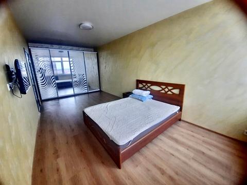 квартира за адресою Перлинна вул., 9