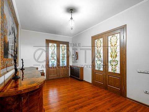 будинок за адресою Центральна вул., 30-А