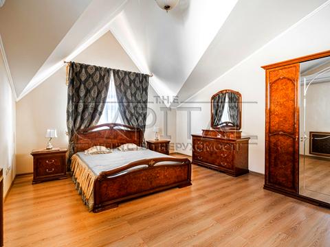 будинок за адресою Центральна вул., 30-А