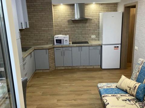 квартира за адресою Ревуцького вул., 54