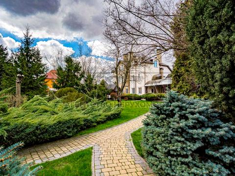 будинок за адресою Олександра Довженка вул., 16