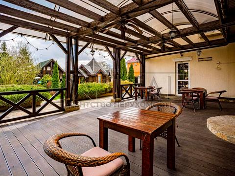 будинок за адресою Олександра Довженка вул., 16