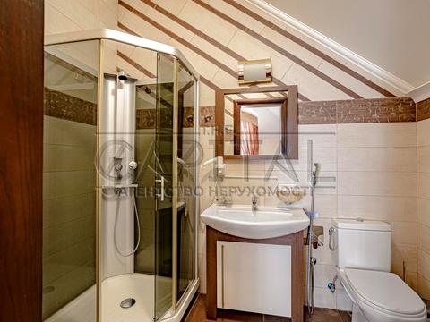 будинок за адресою Олександра Довженка вул., 16