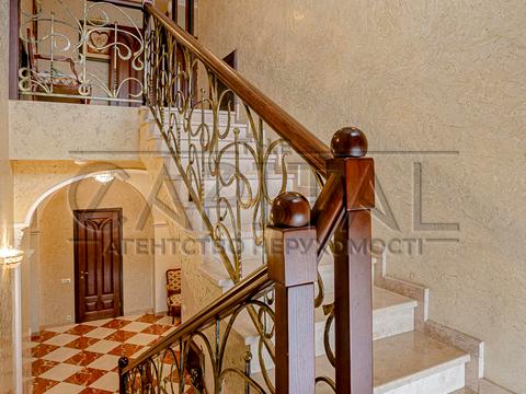 будинок за адресою Олександра Довженка вул., 16