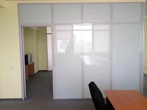 комерційна за адресою Лесі Українки бульв., 34