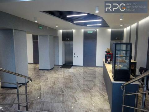 комерційна за адресою Лесі Українки бульв., 34