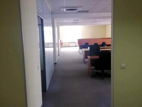 комерційна за адресою Лесі Українки бульв., 34