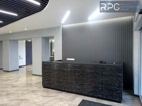 комерційна за адресою Лесі Українки бульв., 34