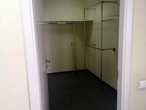 комерційна за адресою Лесі Українки бульв., 34