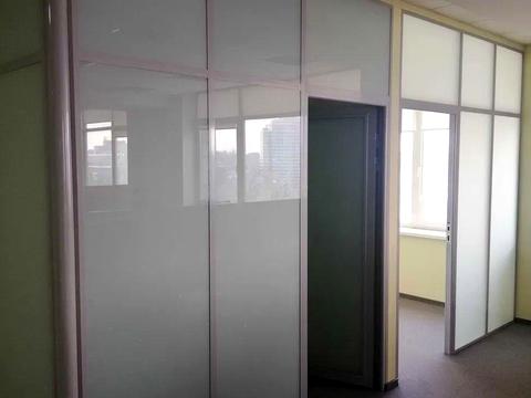 комерційна за адресою Лесі Українки бульв., 34