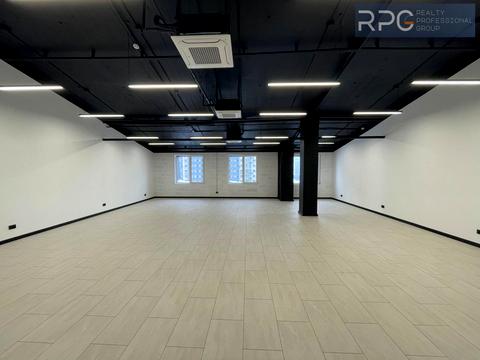 комерційна за адресою Старокиївська вул., 10Ф